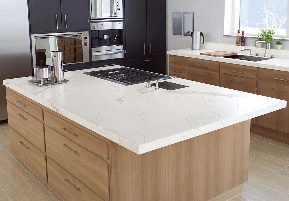 calacatta quartz white kitchen